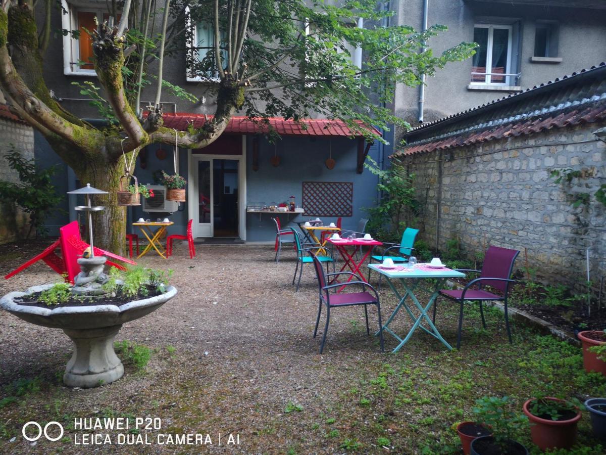 Hotel Le Memphis Poitiers Exterior photo