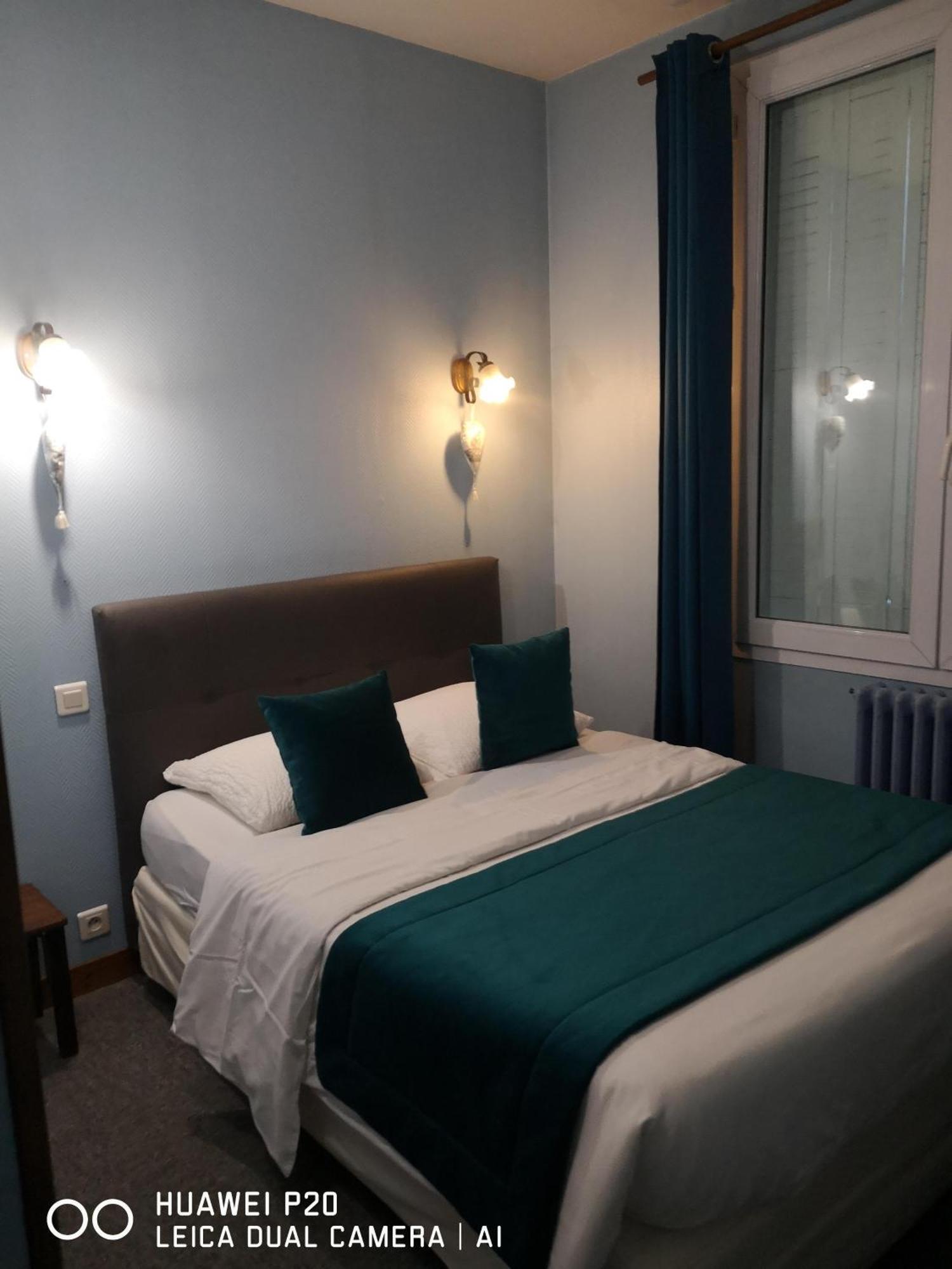 Hotel Le Memphis Poitiers Room photo